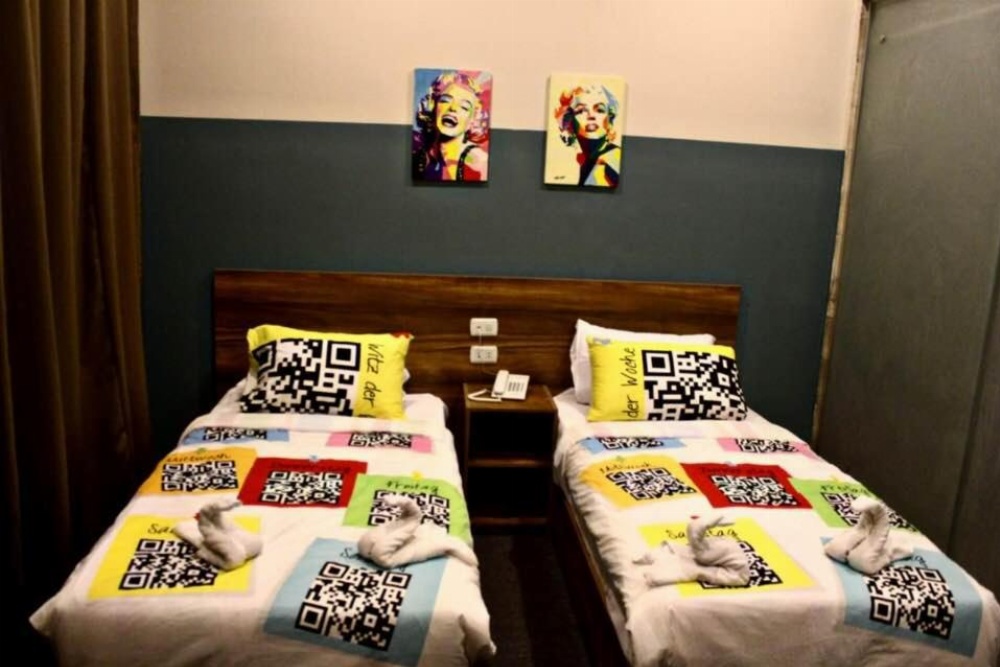 Nitocrisse Hotel